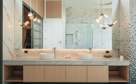 今天万年历2026年02月01日乔迁新居吉日,搬家好日子查询