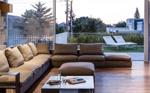 今天万年历2026年02月21日乔迁新居吉日,搬家好日子查询