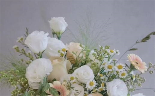 六爻占卜手机版(六爻占卜手机版下载)