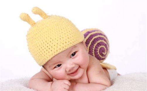 李姓女生精致典雅名字精选465个，好听有寓意